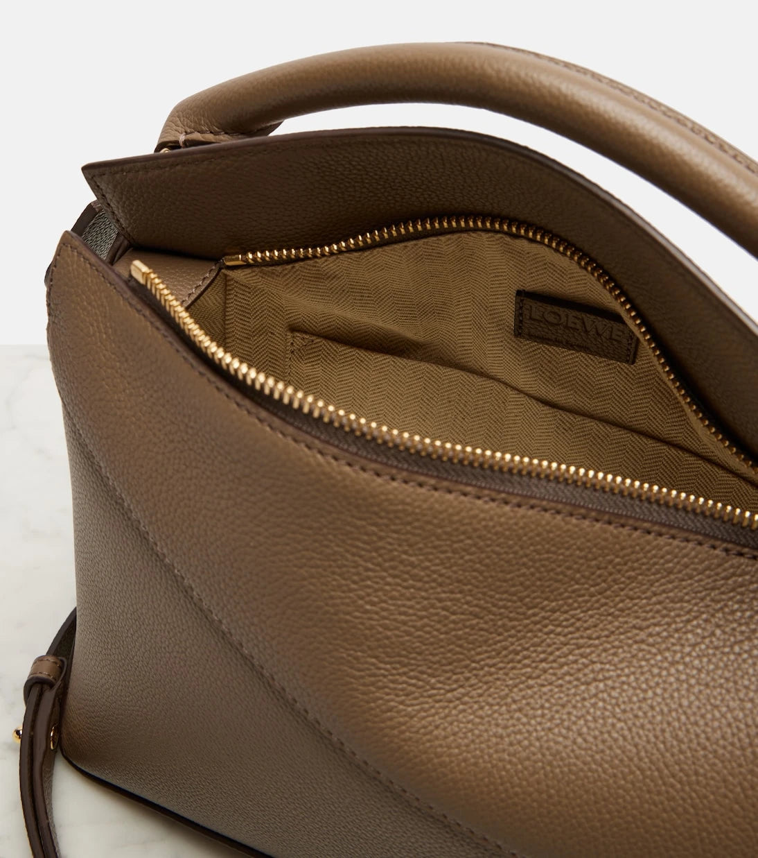 Loewe - حقيبة توت جلد صغيرة Puzzle Edge