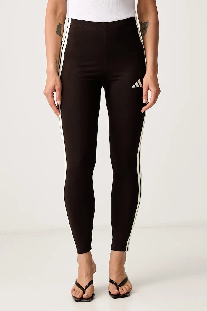 adidas kadın tayt Essentials