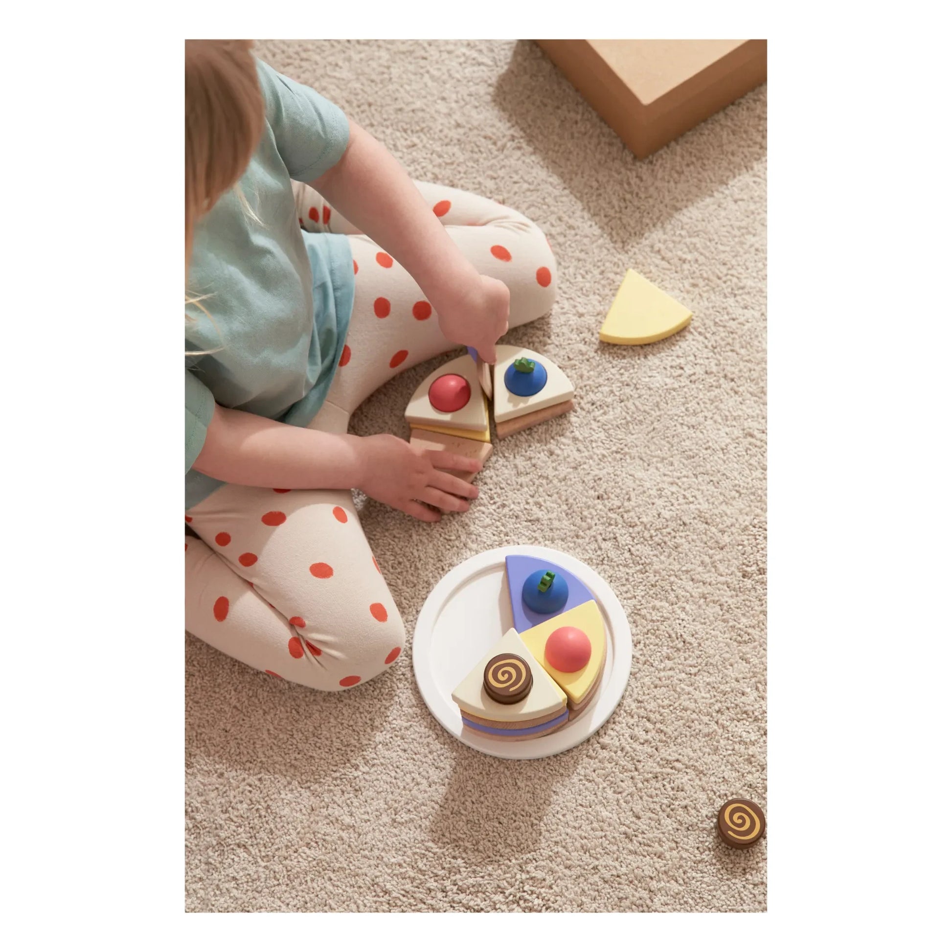 Kid's Concept - Wooden Rainbow Cake