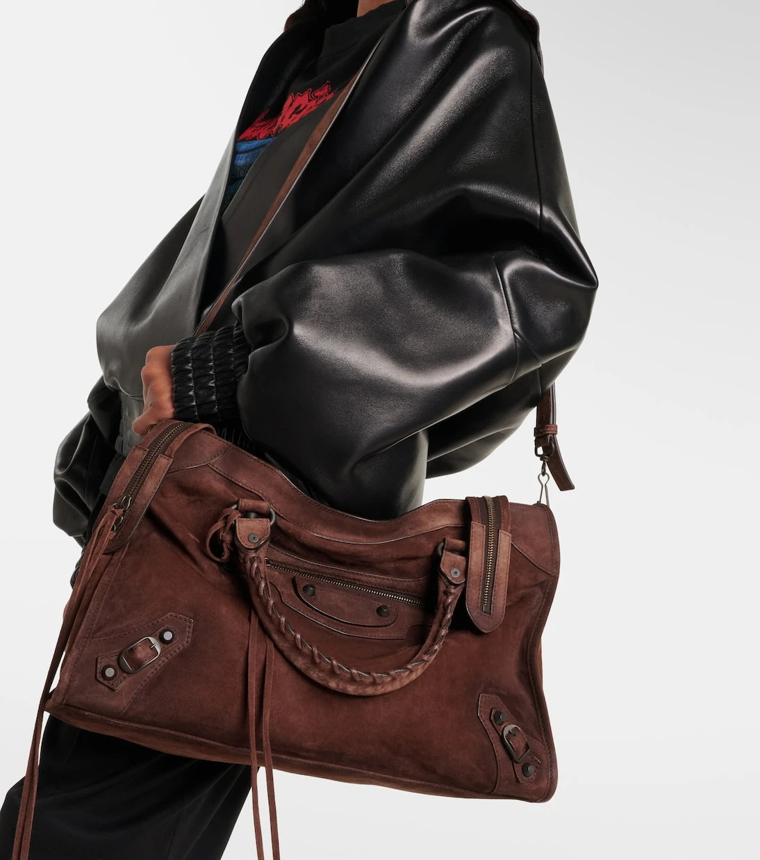 Balenciaga - حقيبة Le City Medium المصنوعة من جلد الشمواه ذات المقبض العلوي