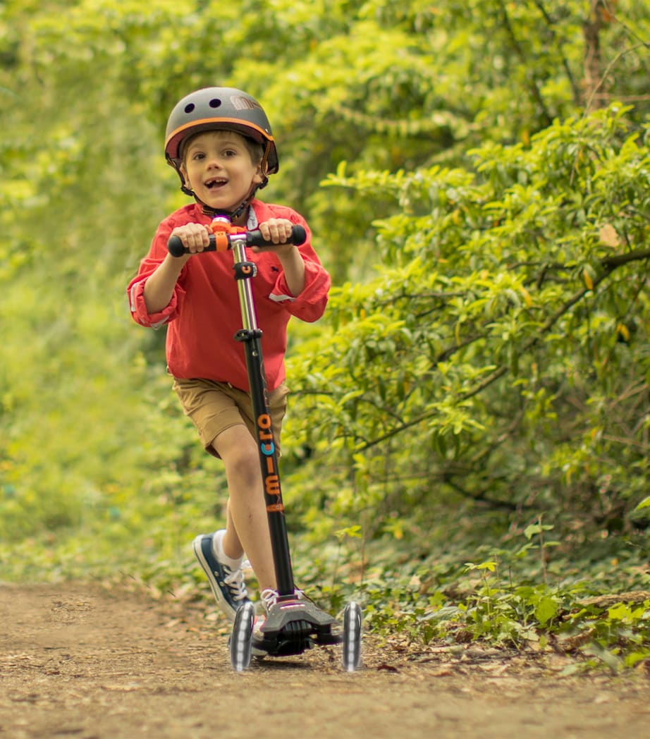 Maxi Deluxe LED Scooter