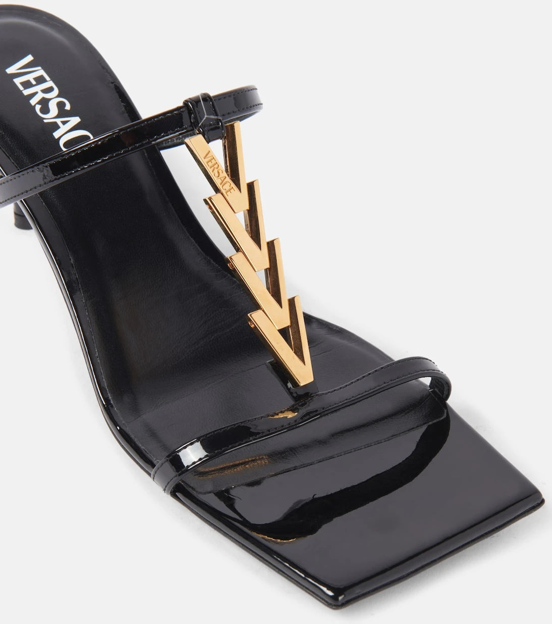 Versace - 40 patent leather sandals
