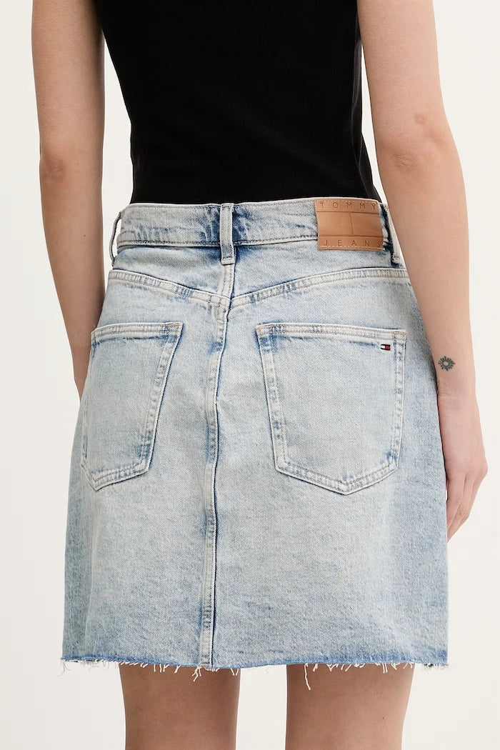 Tommy Jeans пола от деним