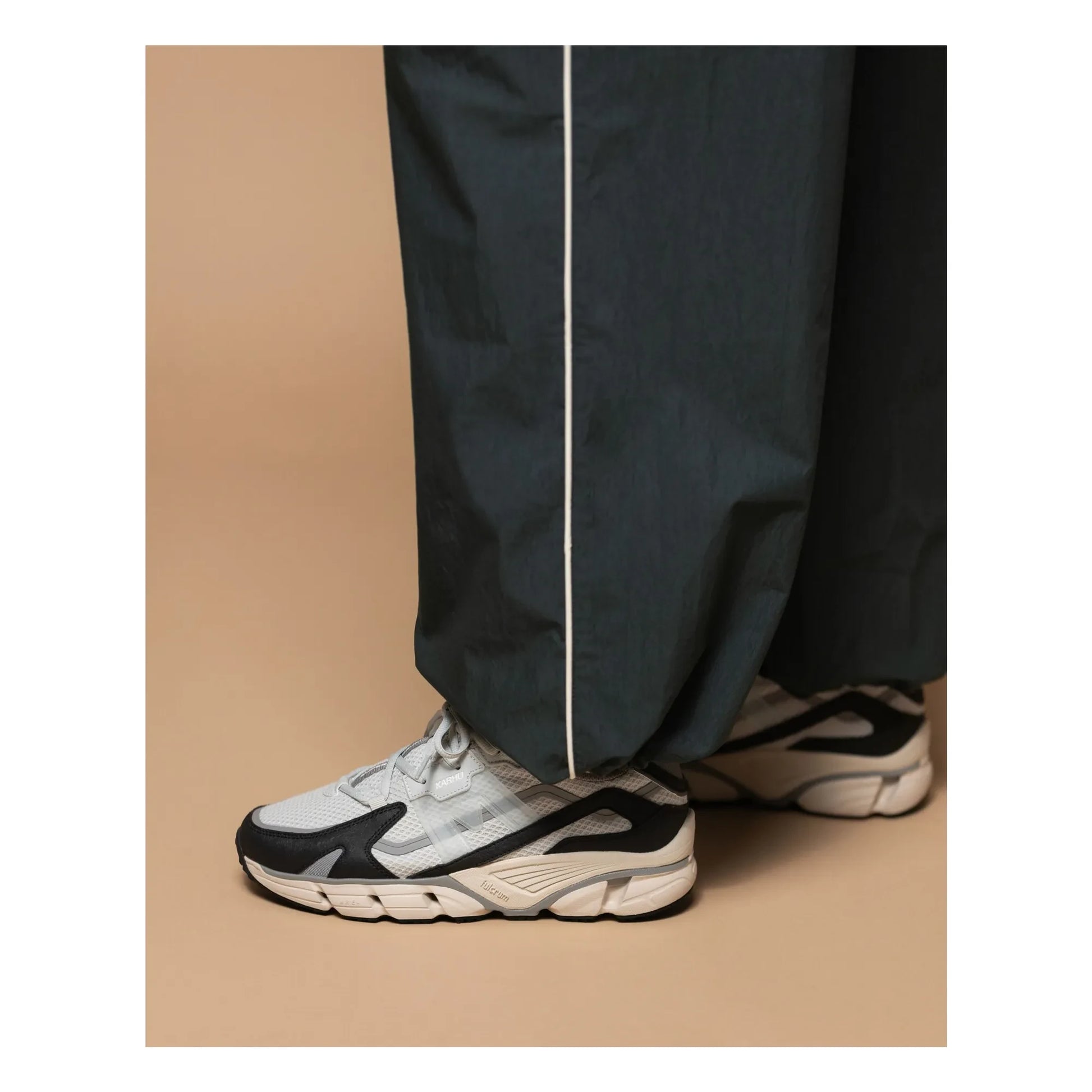 Karhu - Super Fulcrum Basket | Grey