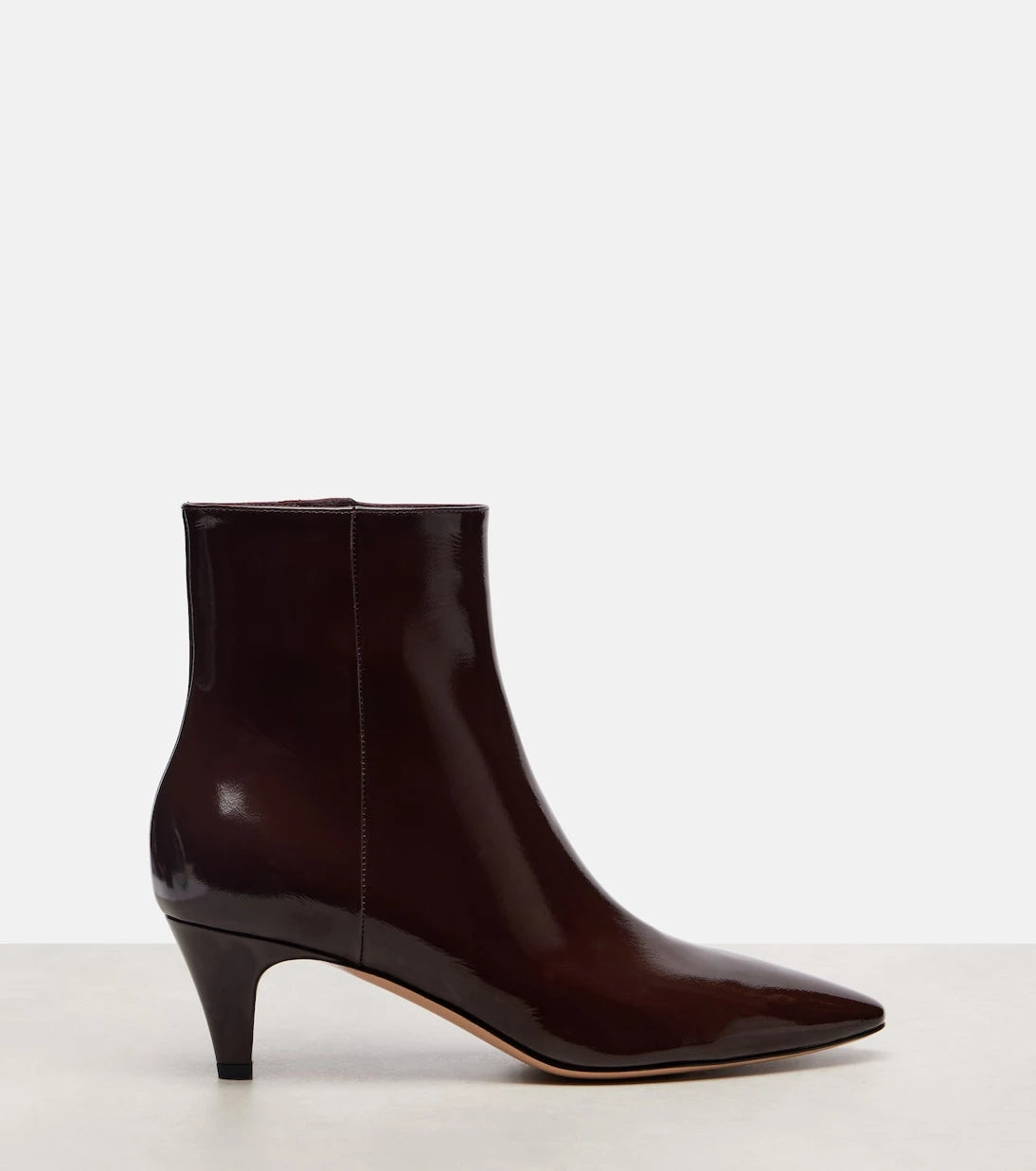 Gianvito Rossi - 55 patent leather ankle boots