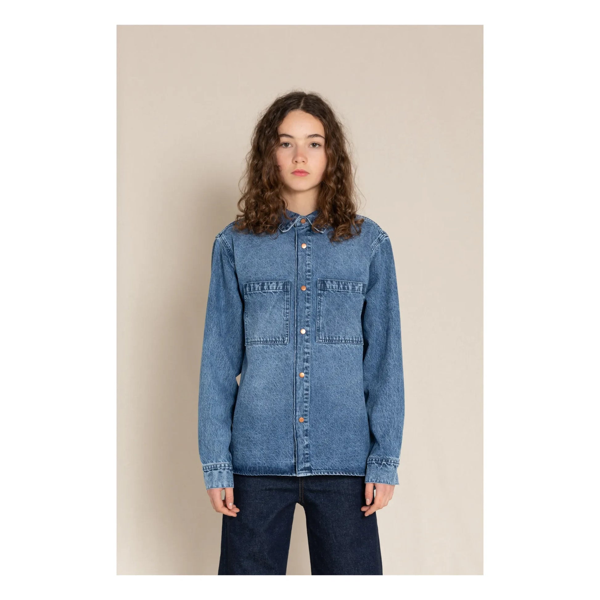 Finger in the nose - Enara shirt | Blue
