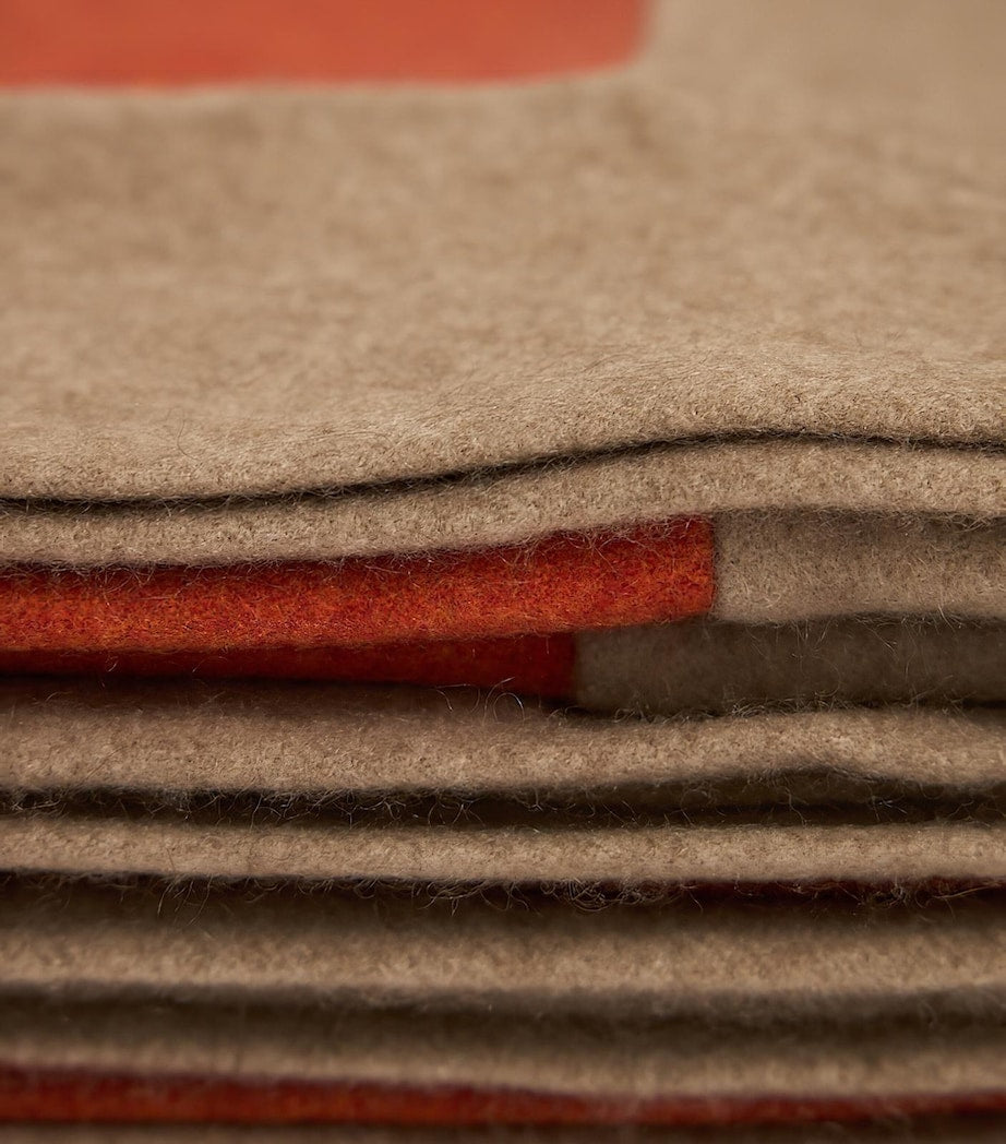 Cashmere Etra Bedspread (250cm x 200cm)