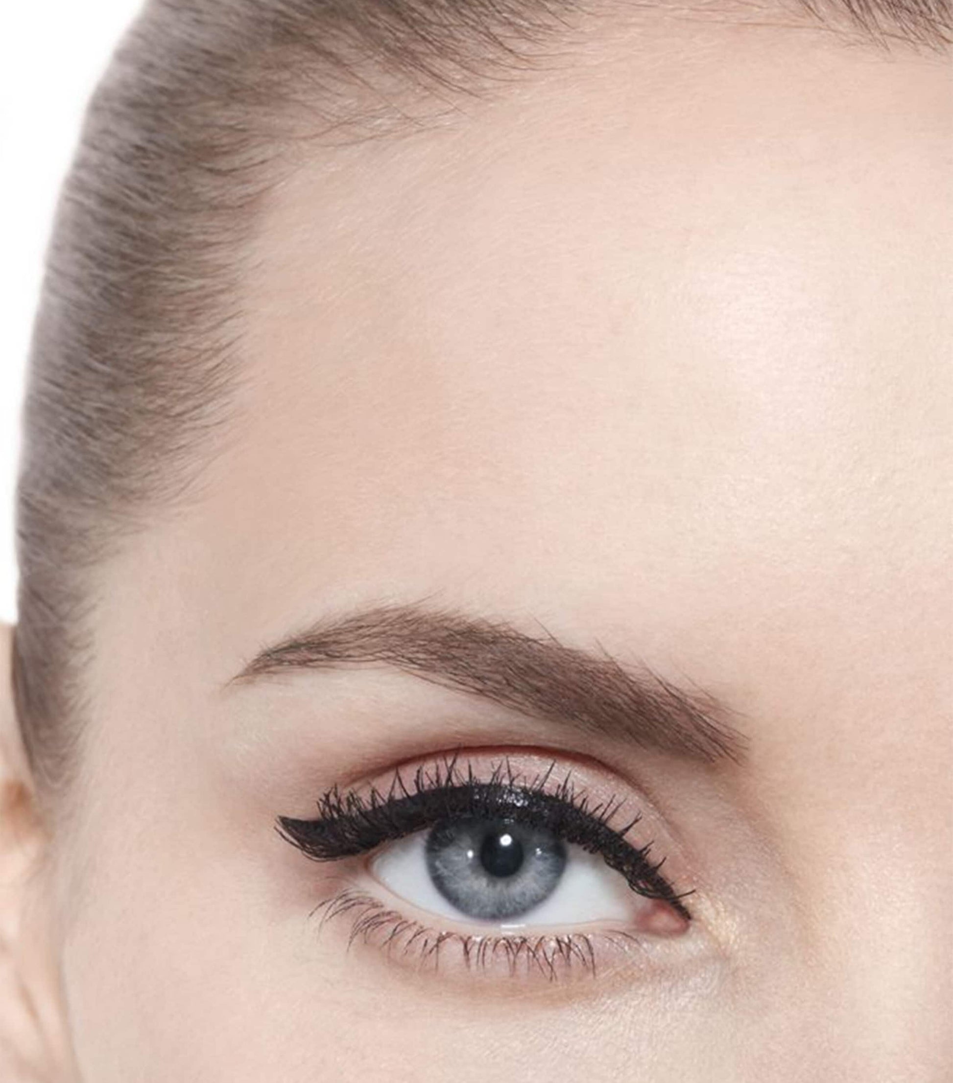 SIGNATURE DE CHANEL Intense Longwear Eyeliner Pen