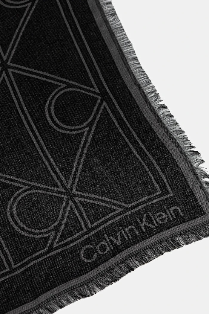 İnce şal Calvin Klein