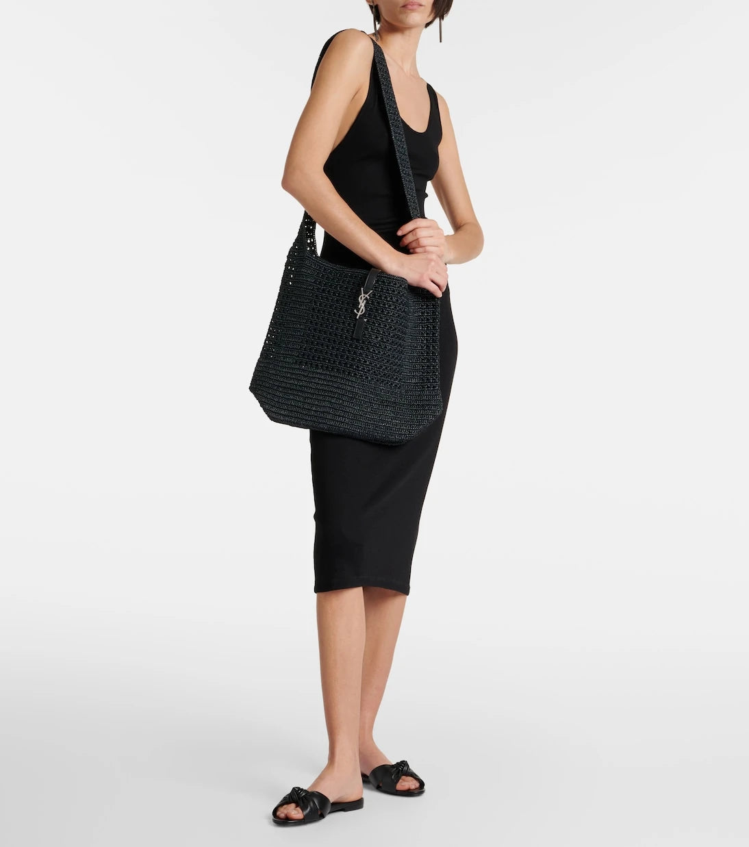 Saint Laurent - Le 5 à 7 Medium raffia shoulder bag