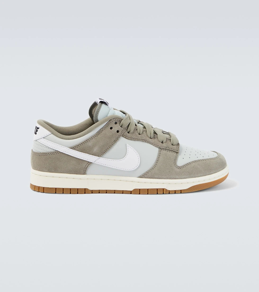 Nike - Dunk Low Retro SE leather sneakers