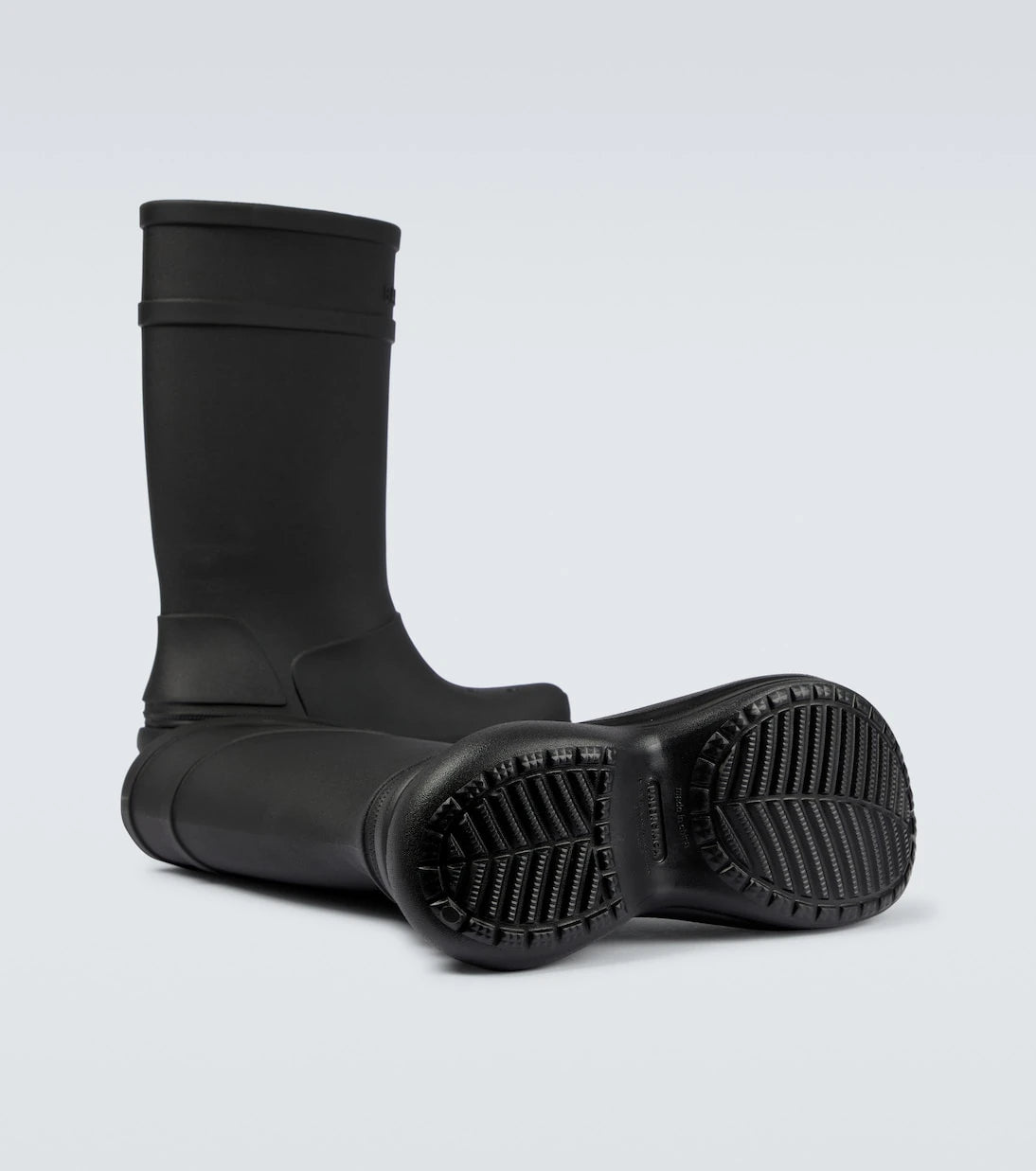 Balenciaga - أحذية Crocs™ الطويلة