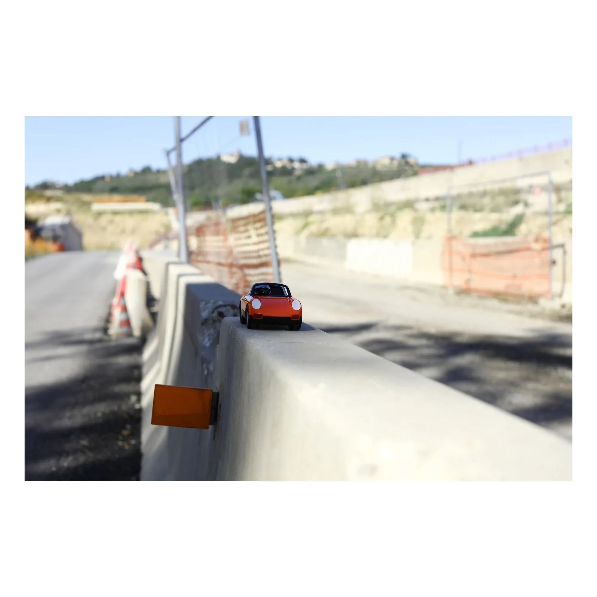 Playforever - Luft car | Orange