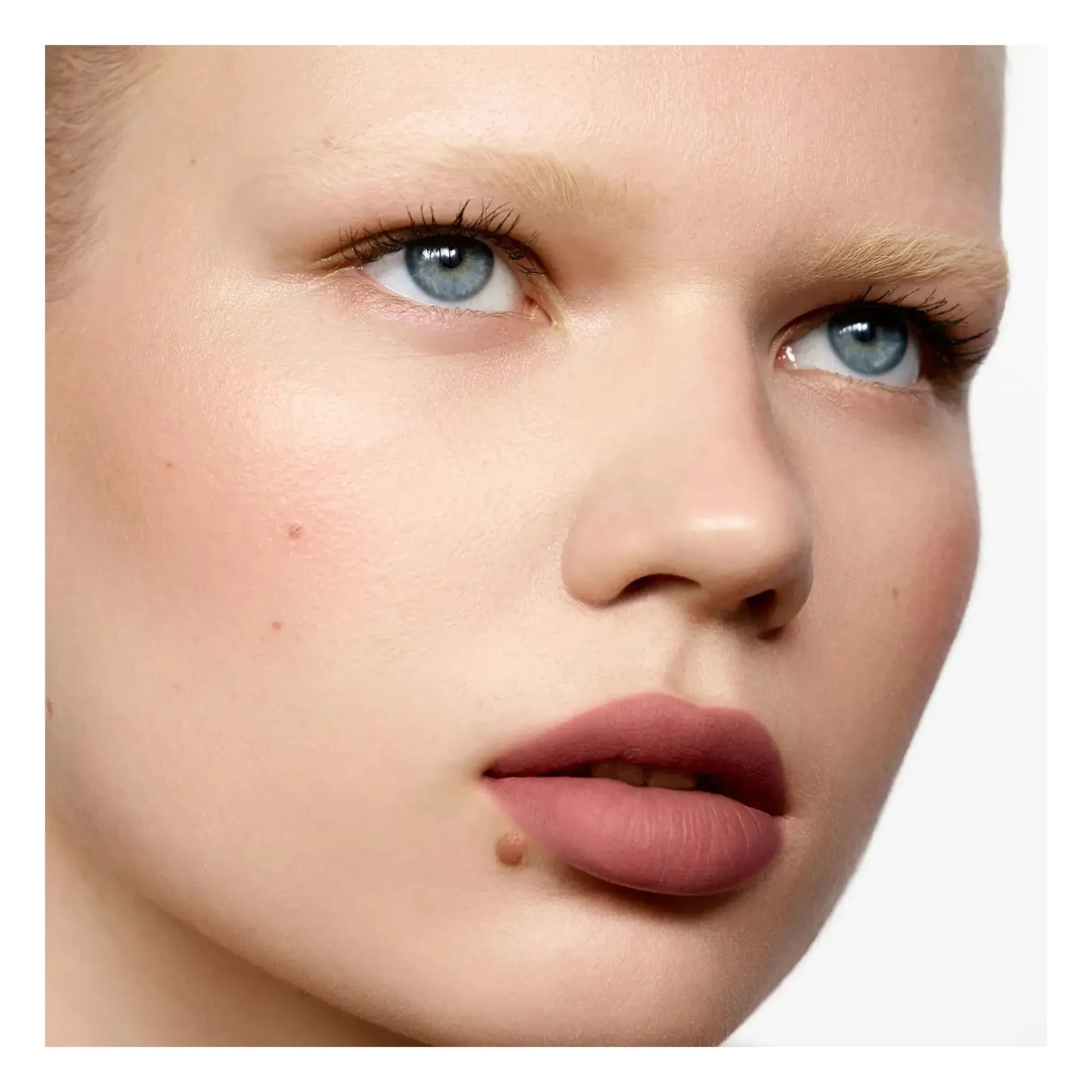 Rose Inc - Matte cream lipstick | Kiss and Part