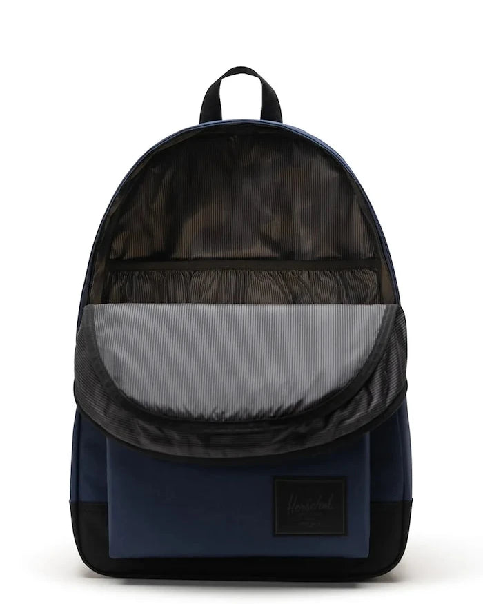 Herschel Classic™ XL 30 L Sırt Çantası