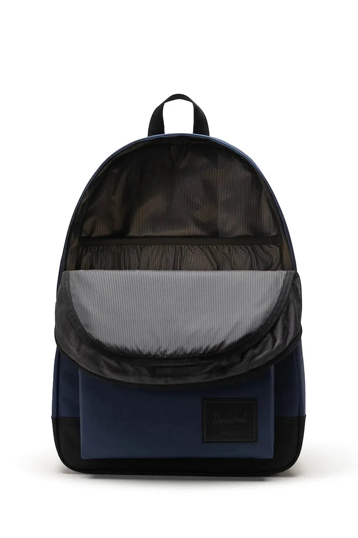 Herschel Classic™ XL 30 L Sırt Çantası