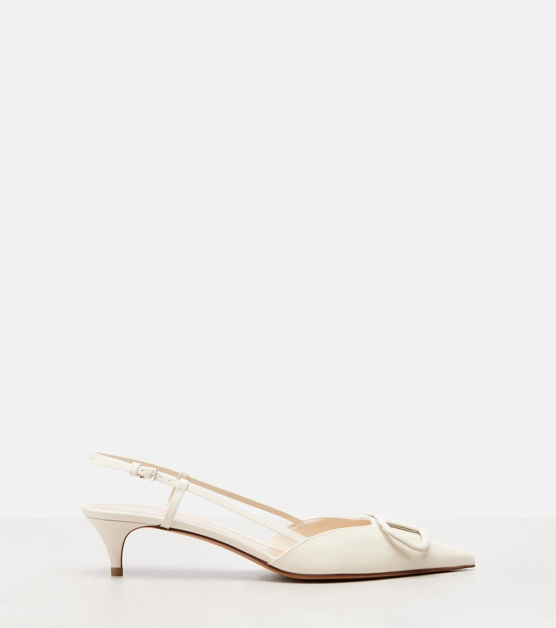 Valentino Garavani - VLogo 40 patent leather slingback pumps