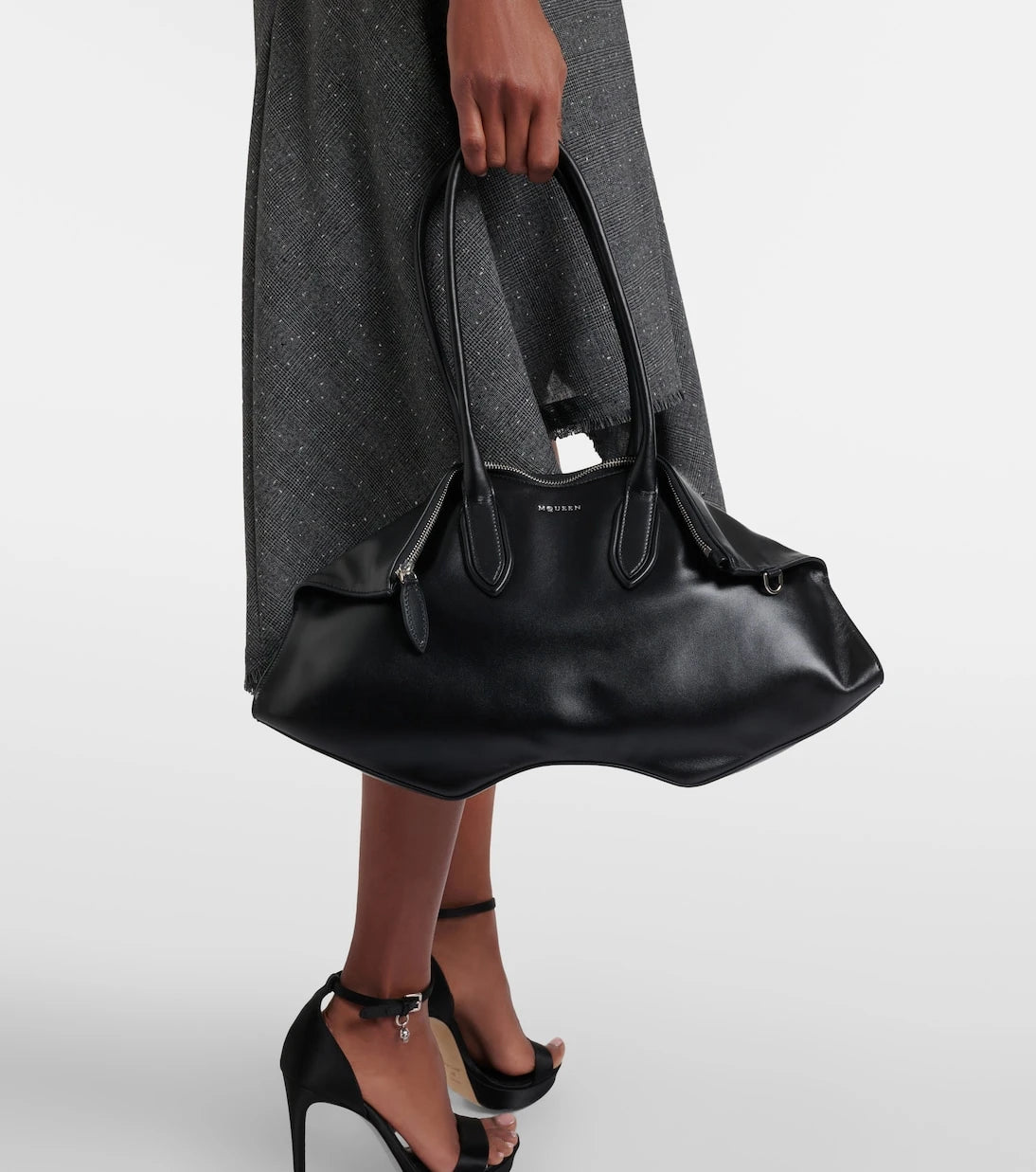 McQueen - Manta Medium leather tote bag