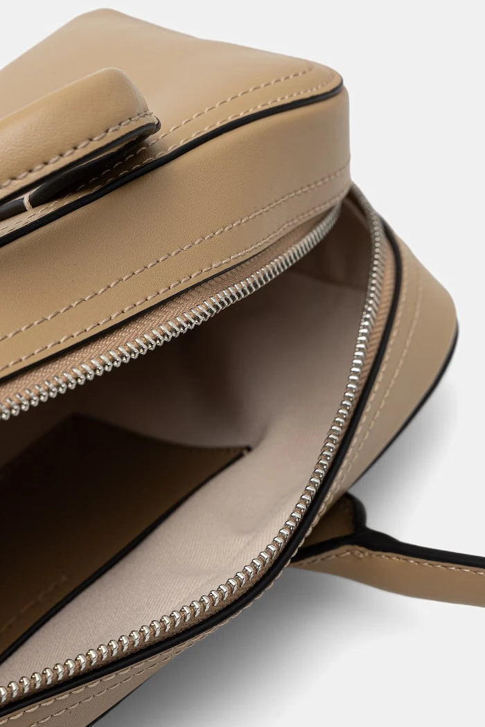 Karl Lagerfeld чанта tote дамска от кожа