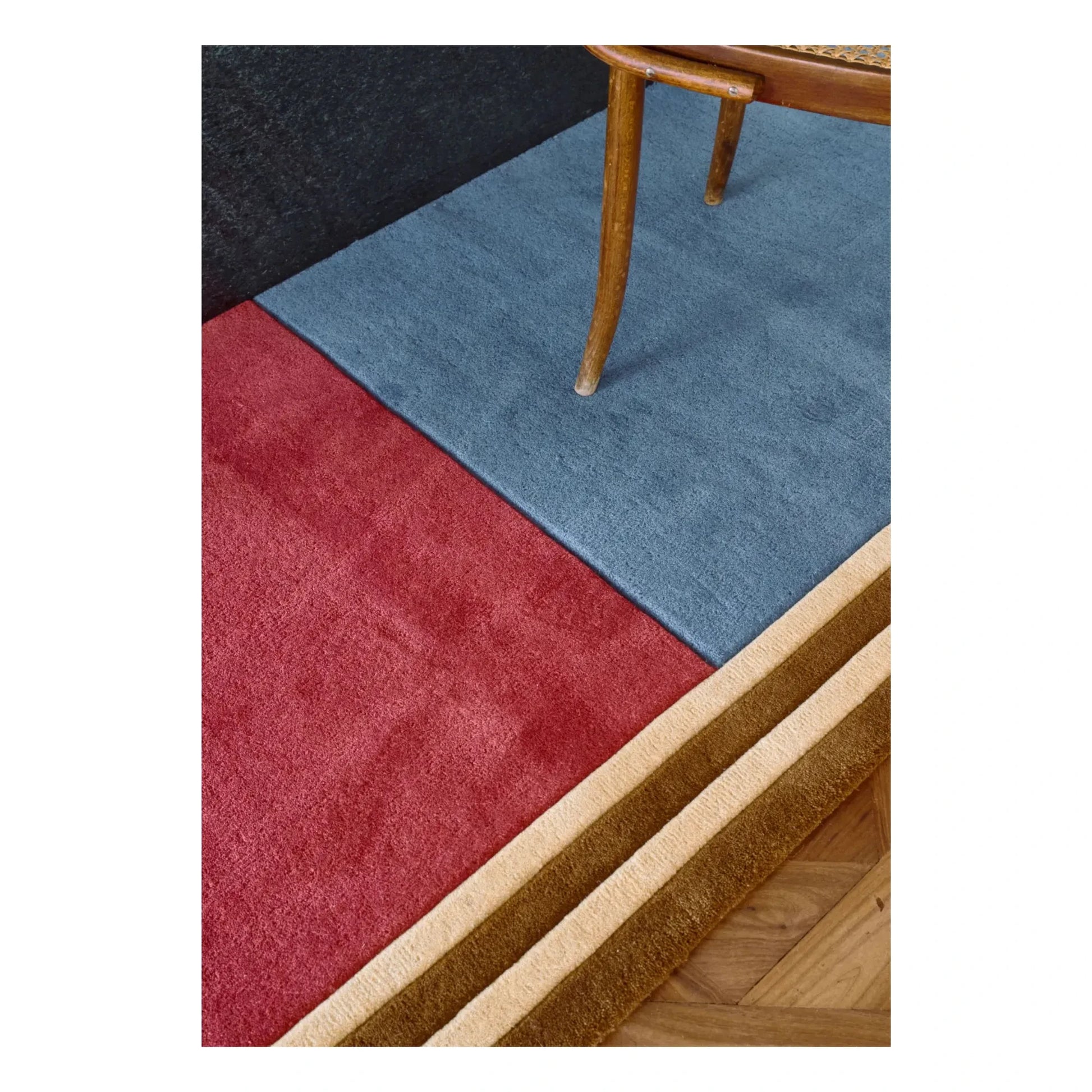 Layered - Doppio Rossa wool rug | Pink