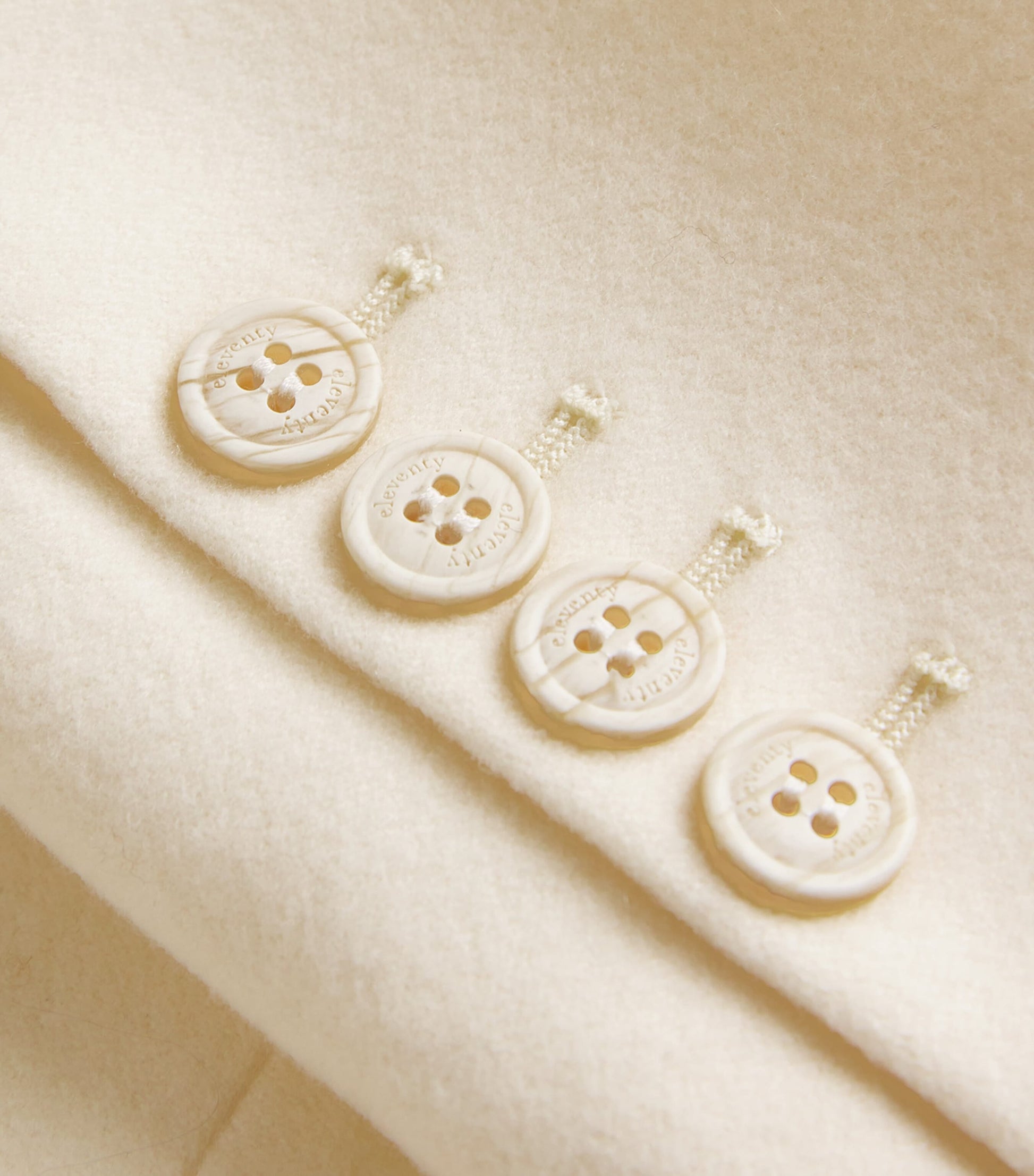 Eleventy White Wool Double-Breasted Blazer