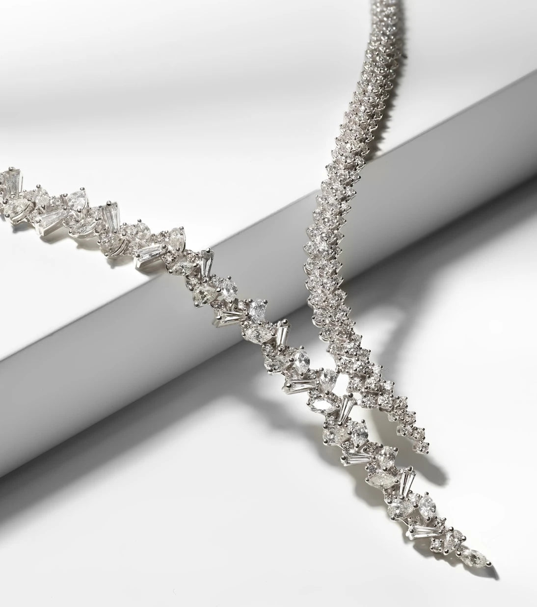 Yeprem - 18kt white gold necklace with diamonds