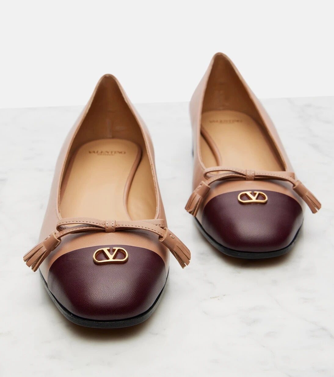Valentino Garavani - Valet Du Roi leather ballet flats