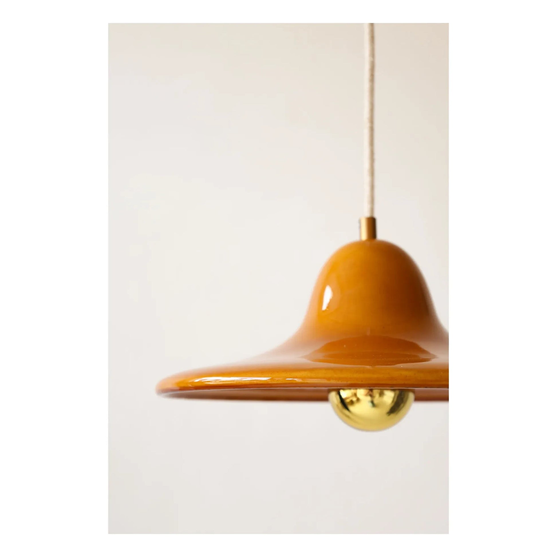 Masamé - Gigaro hanging lamp | Honey