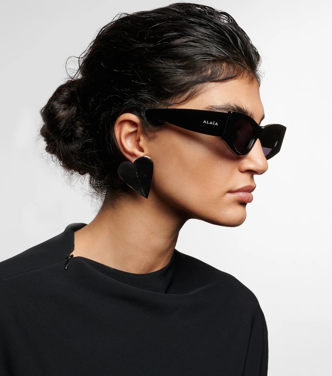 Alaïa - Logo oval sunglasses