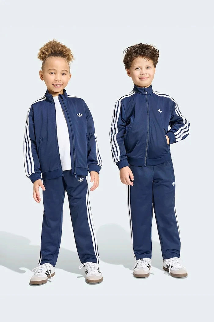 adidas Originals çocuk eşofman takımı