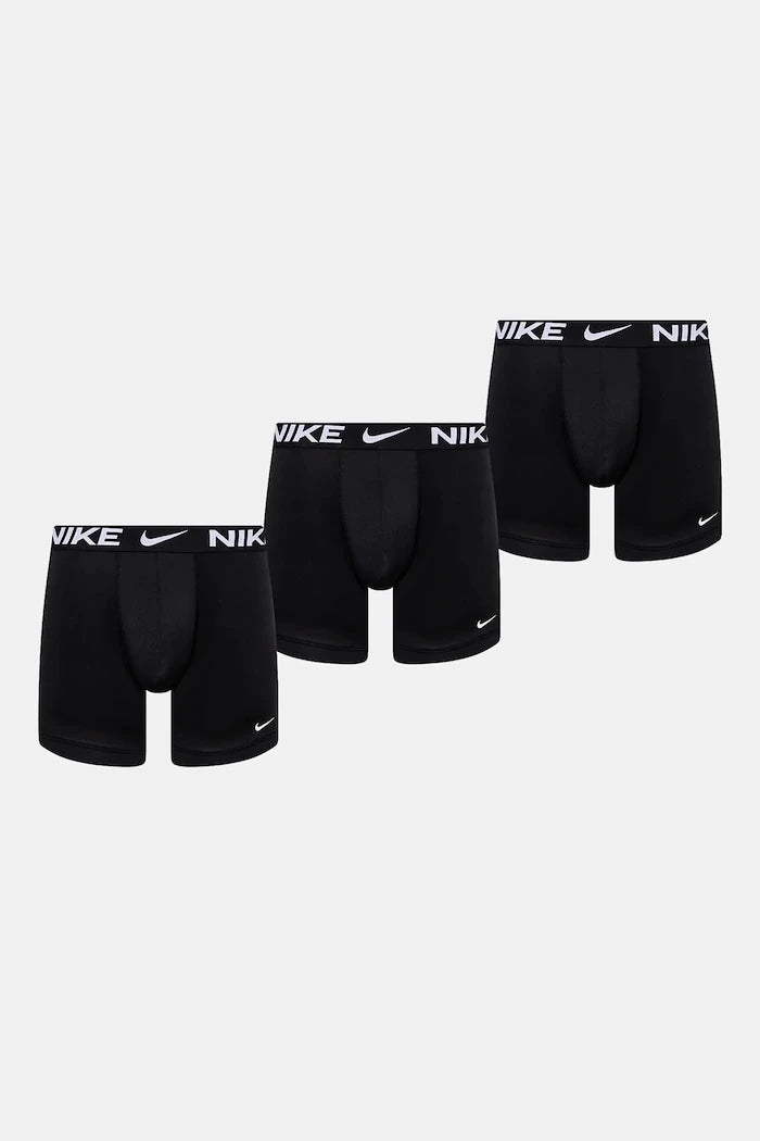 Боксерки Nike (3 чифта)