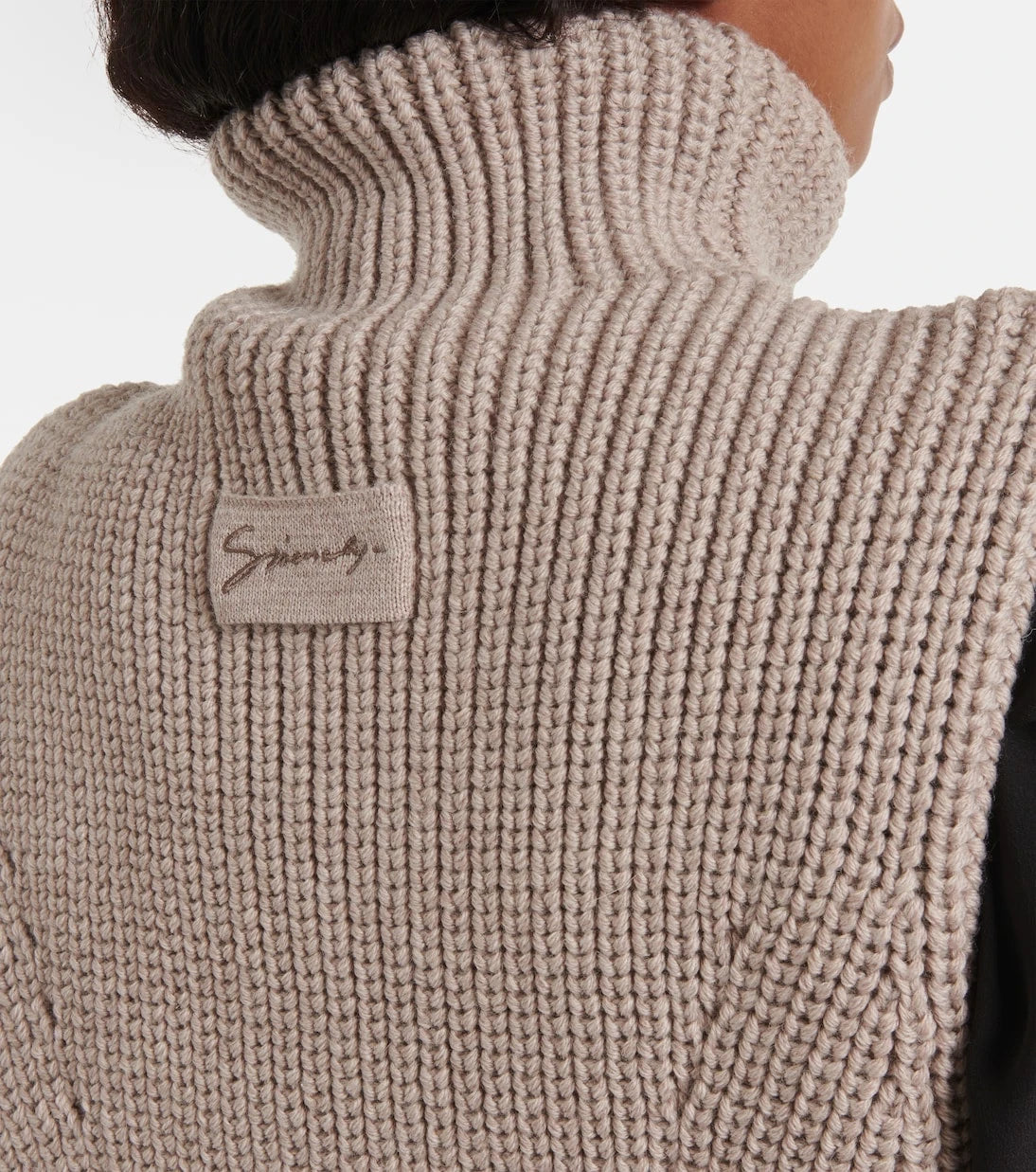 Givenchy - Wool sweater vest