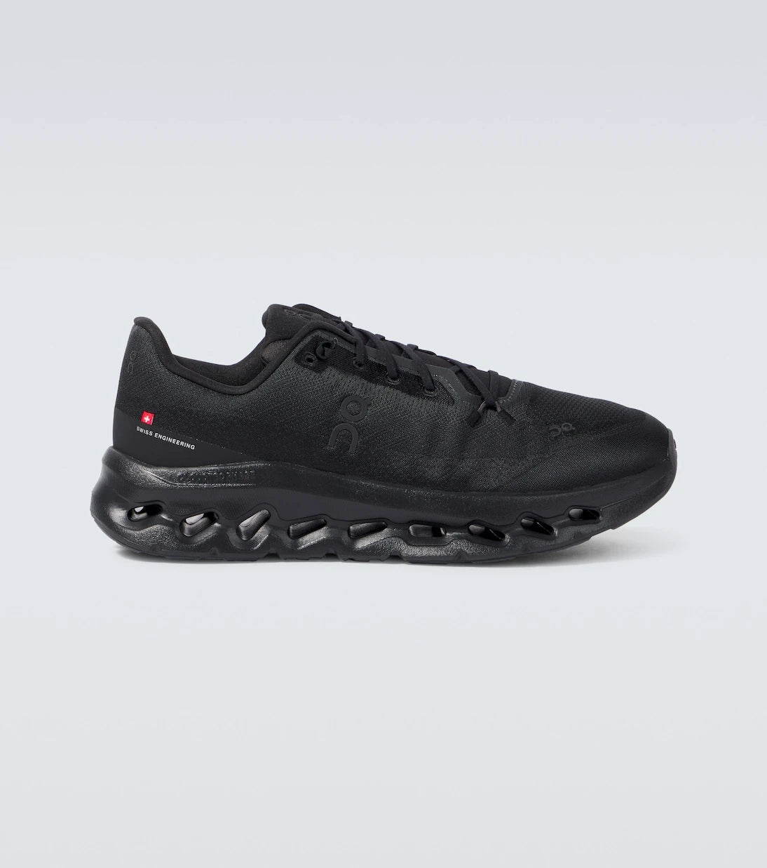 On - Cloudtilt running shoes