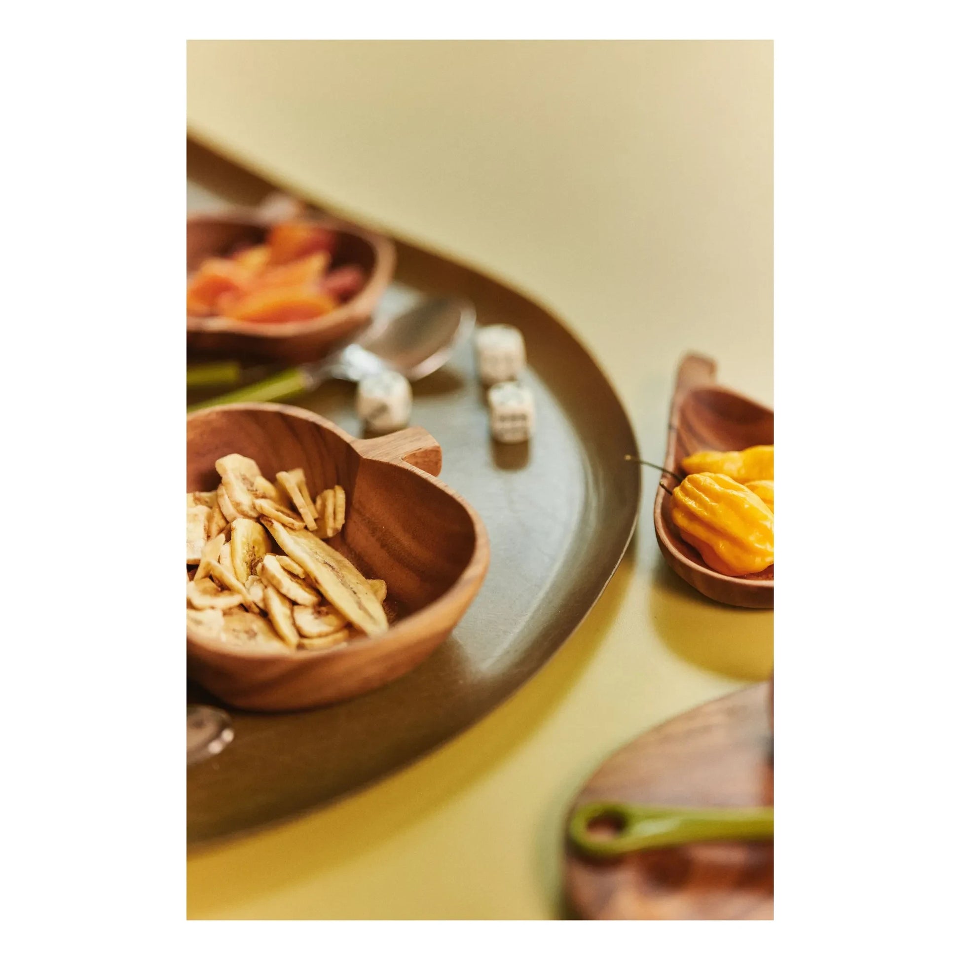 HKliving - Acacia apple plate