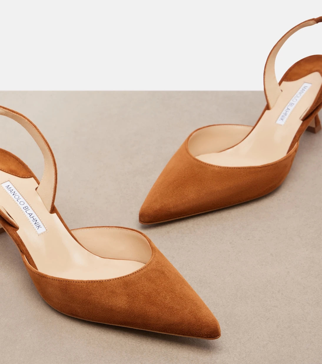 Manolo Blahnik - Carolyne suede slingback pumps