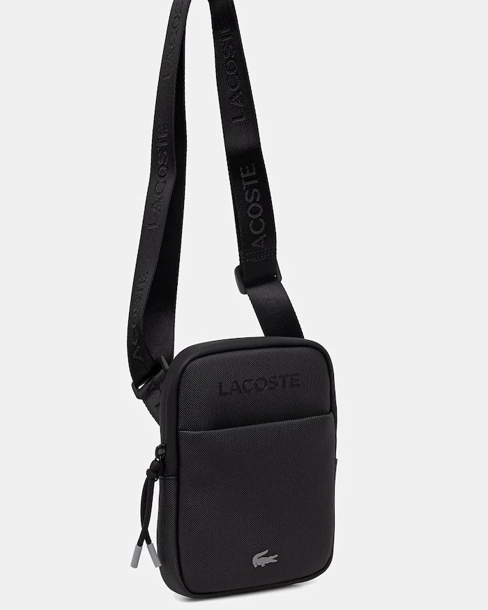 Lacoste omuz çantası