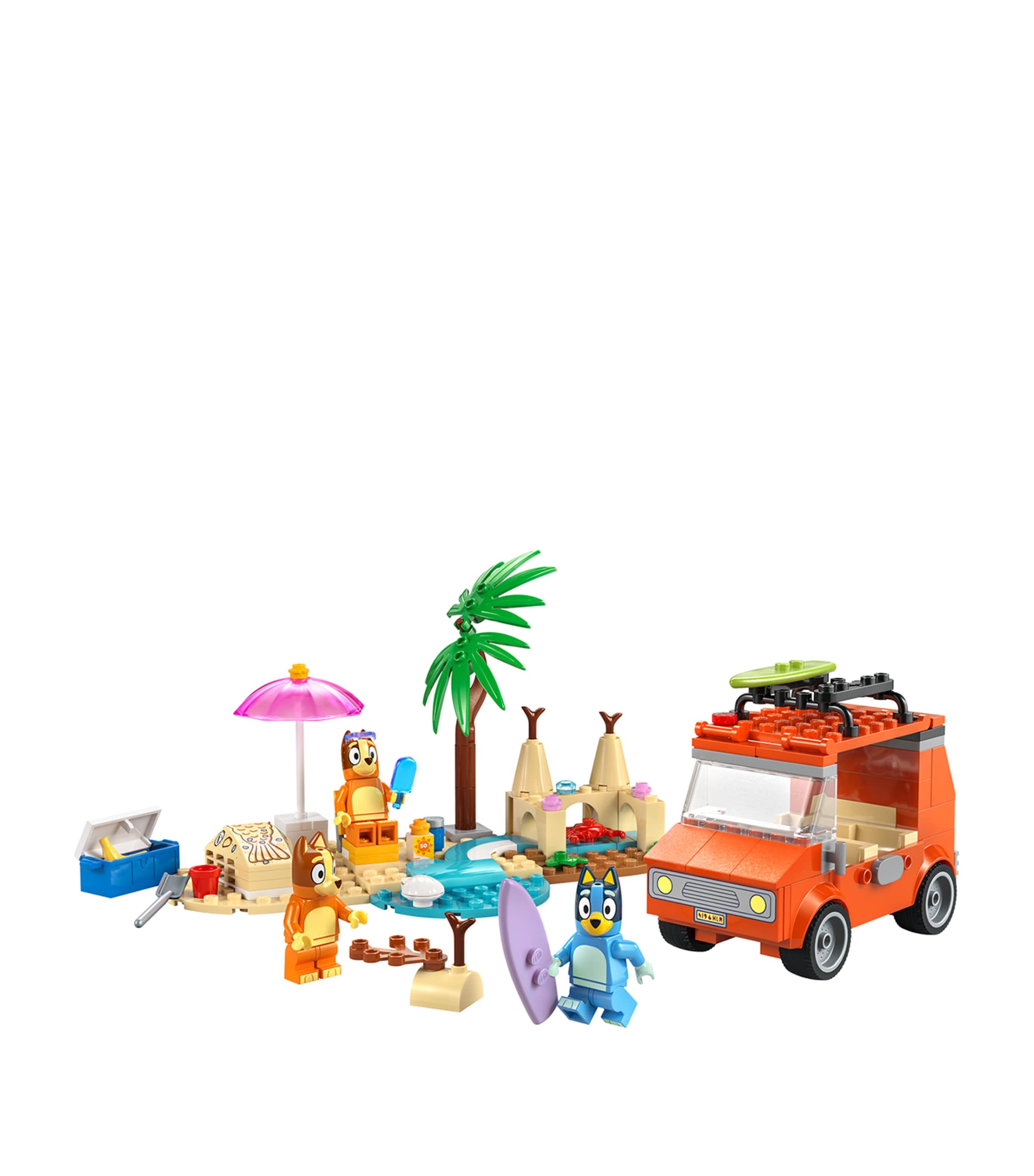 Bluey's Beach & Family Car Trip 11202