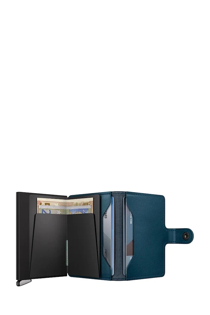 Кожен портфейл Secrid EMBOSS LINES