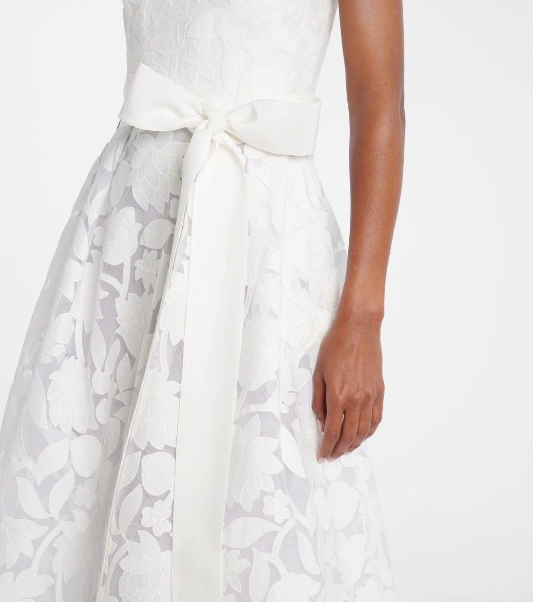 Elie Saab - Embroidered tulle gown