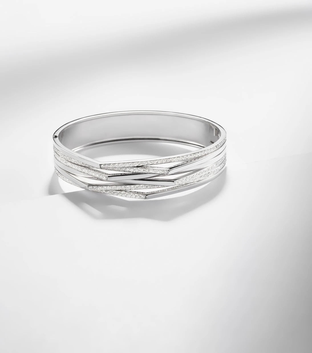 Repossi - Antifer 18kt white gold cuff bracelet with diamonds