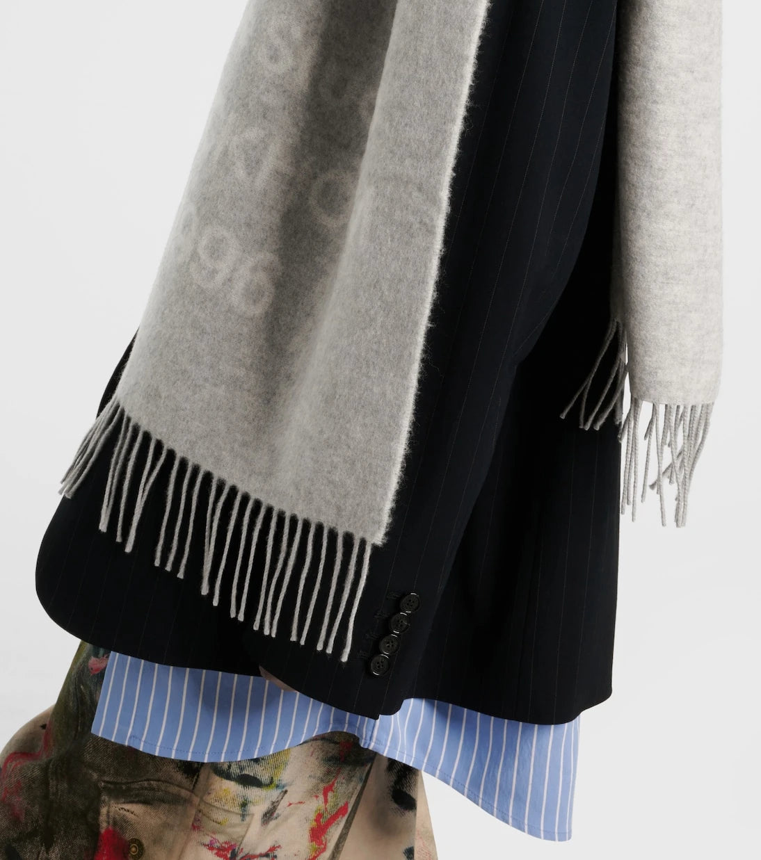 Acne Studios - وشاح جاكار صوف بشراشيب وشعار العلامة