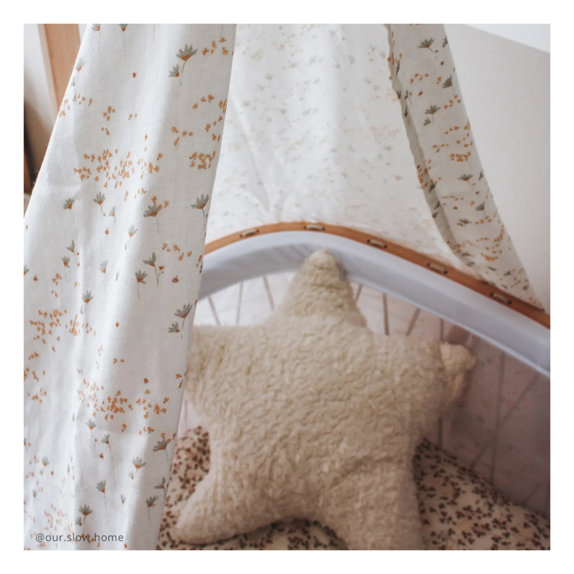 Charlie Crane - Kumi Cot Canopy