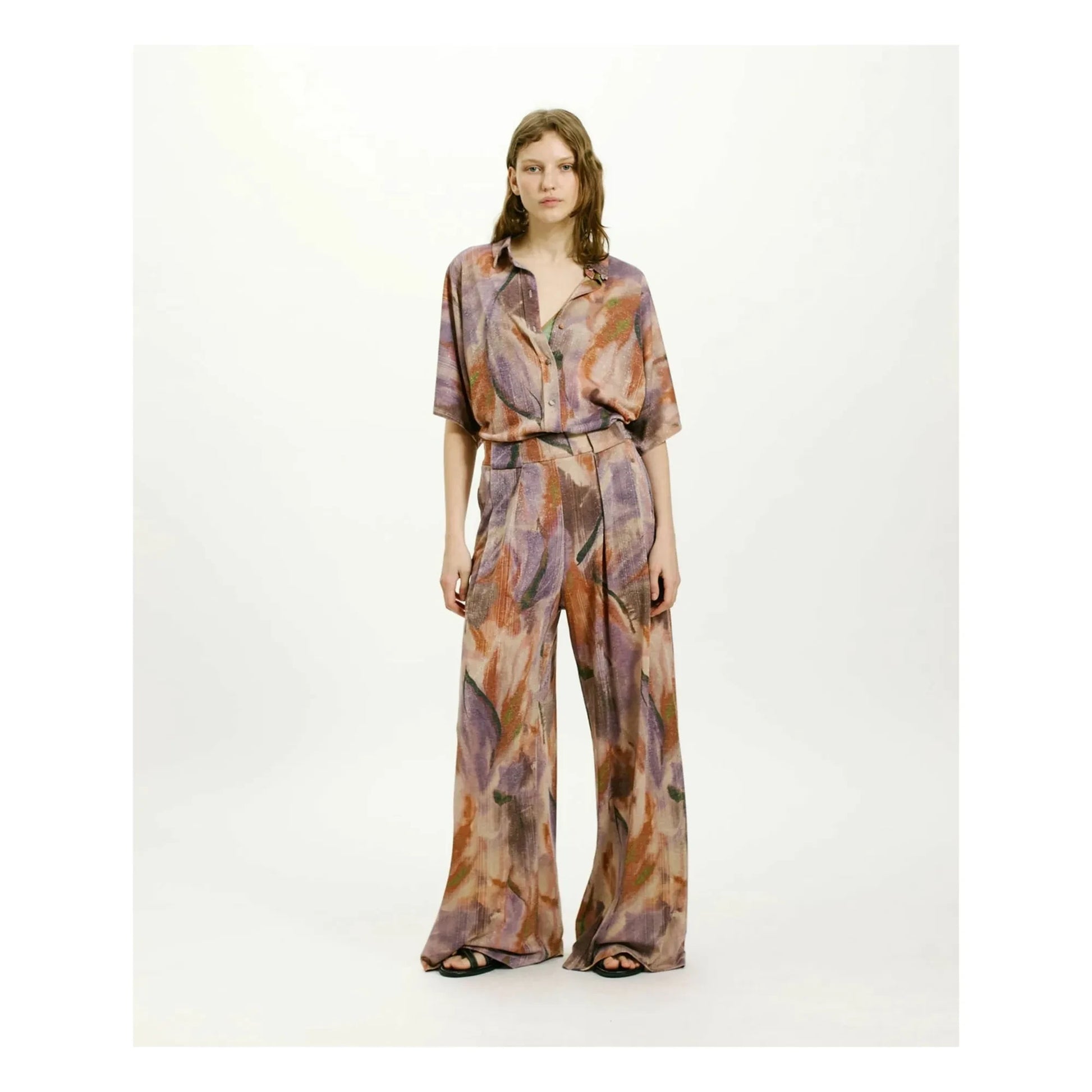 Momoni - Aspen Printed Pants | Purple