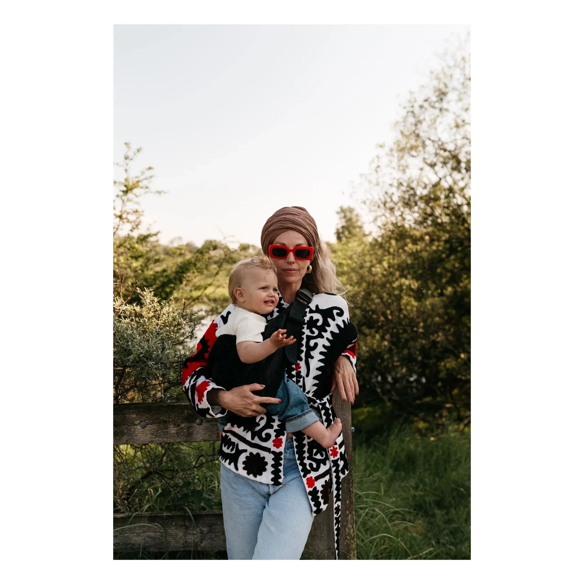Wildride - Corduroy baby carrier | Black