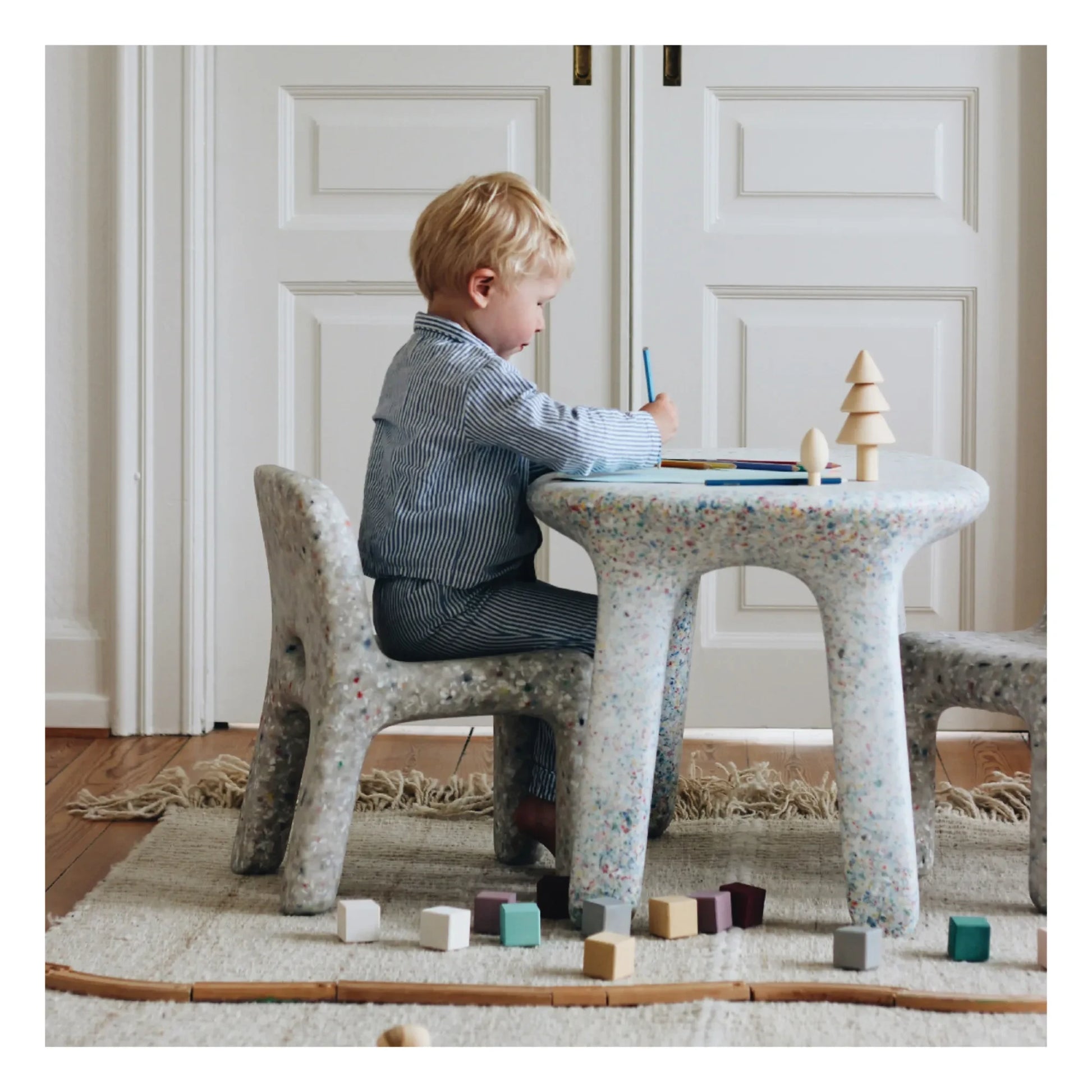 ecoBirdy - Charlie Chair | Off-White