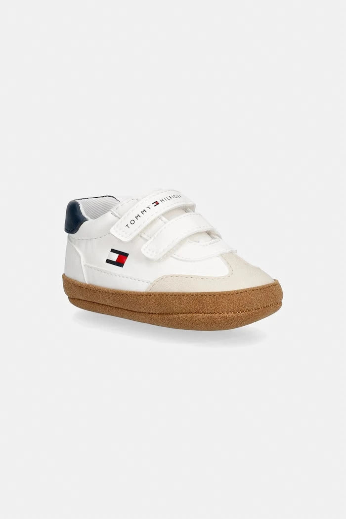 Tommy Hilfiger маратонки за бебе