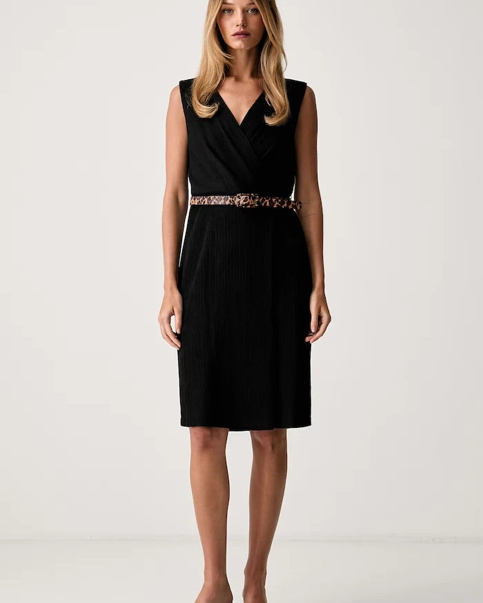 DKNY elbise