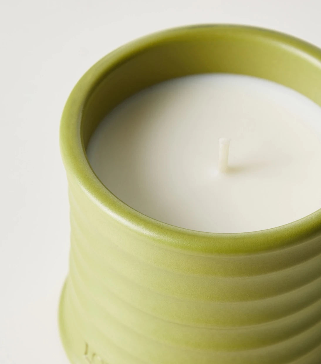 Loewe Home Scents - Pistachio Small scented candle