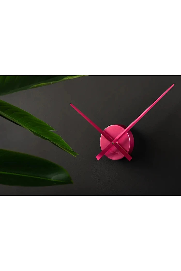Стенен часовник Karlsson Little Big Time Mini