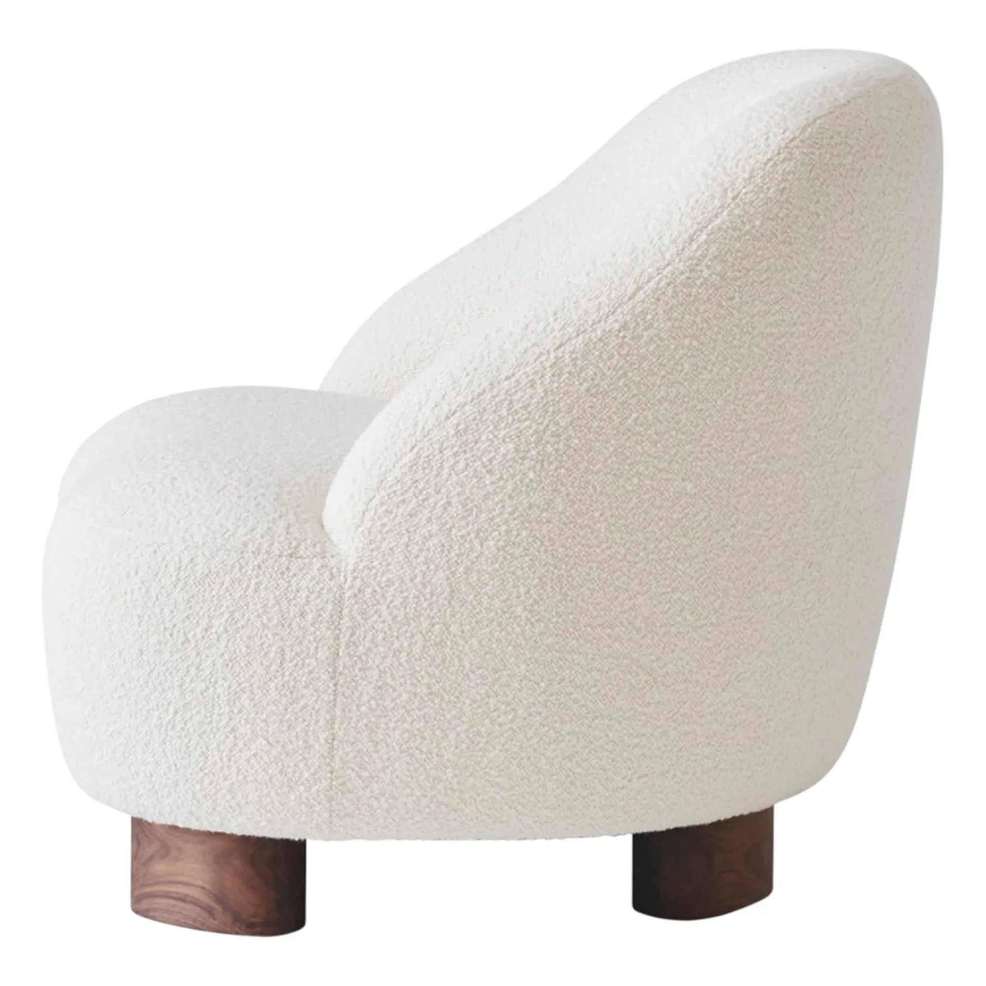 & Tradition - Margas LC1 Lounge Chair - Walnut Wood Frame | Ivory